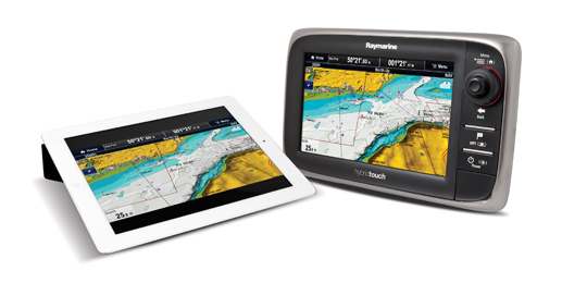 Software Raymarine je zcela jedinečný operační systém v češtině, k jehož ovládání nepotřebujete ani manuál Software Raymarine je zcela jedinečný operační systém v češtině, k jehož ovládání nepotřebujete ani manuál