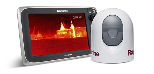 Termovize Raymarine vám umožní vidět ve tmě nebo doplout bezpečně za špatné viditelnosti Termovize Raymarine vám umožní vidět ve tmě nebo doplout bezpečně za špatné viditelnosti